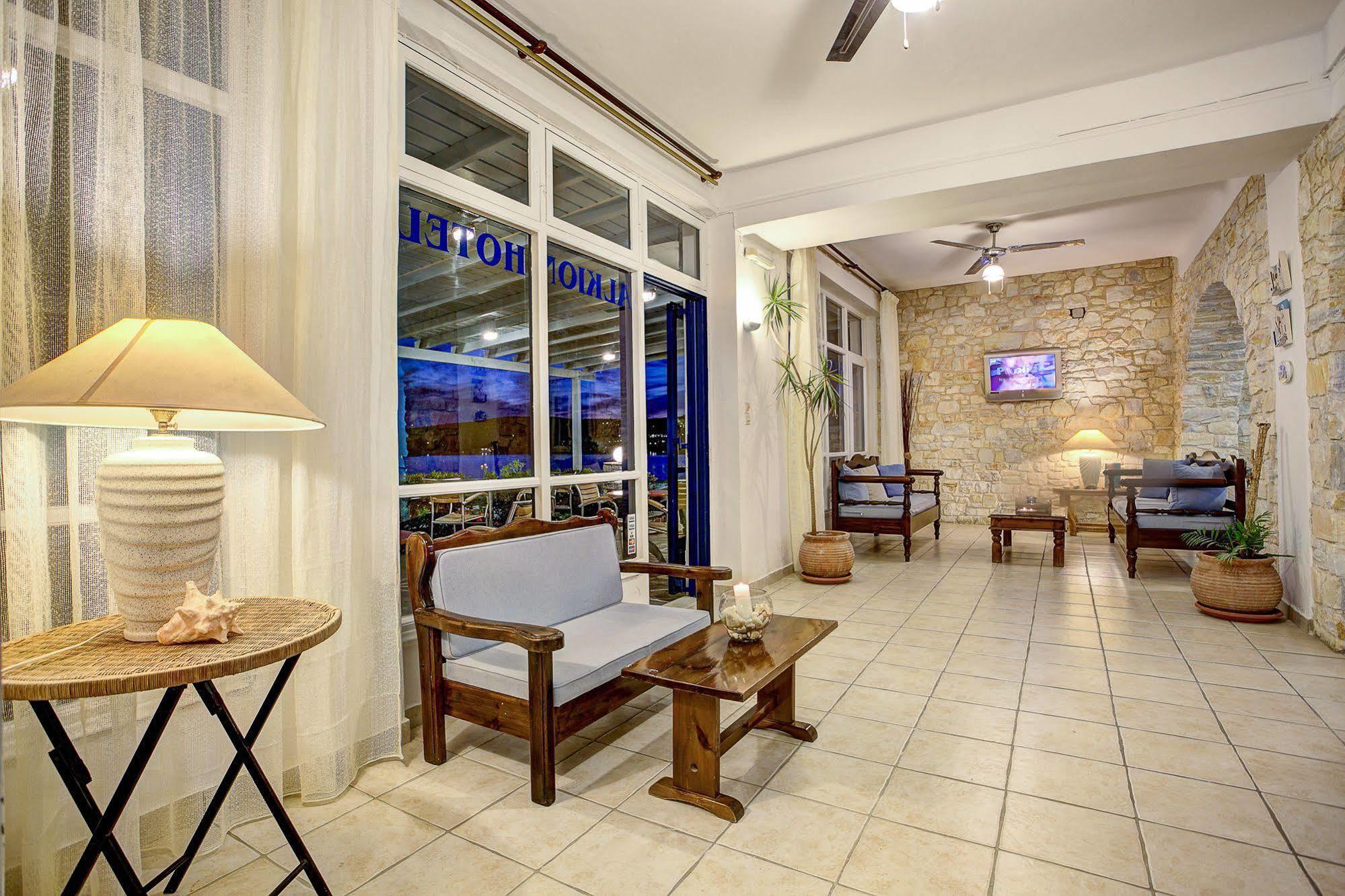Alkyon Hotel Parikia  Ngoại thất bức ảnh